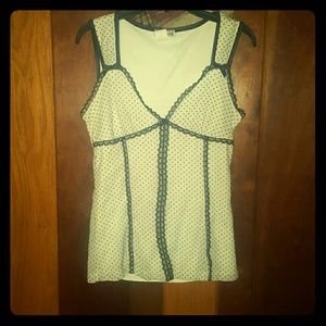 White and Black body Central Tank